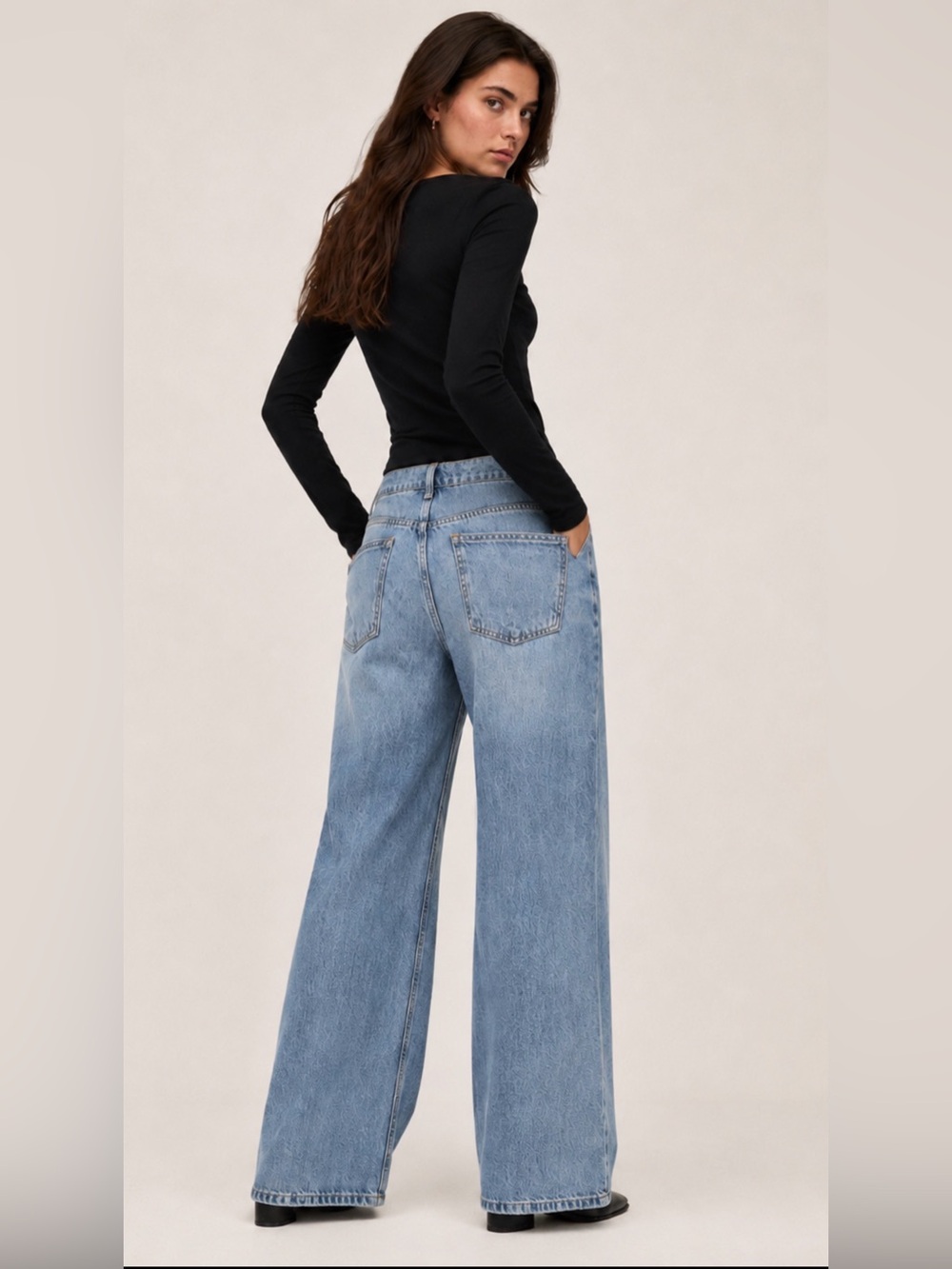Zara Women’s Wide Leg Jeans Size 10 Light Wash Blue Denim EUR 42  New No Tags